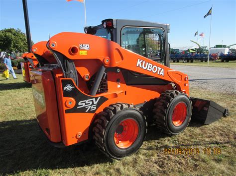 kubota vs new holland skid steer|kubota ssv75 skid steer.